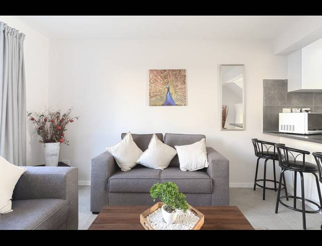 2 BEDROOM DUPLEX FOR SALE IN STRATFORD GREEN